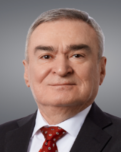 Rasih Engin Akçakoca (Расих Энгин Акчакоча)